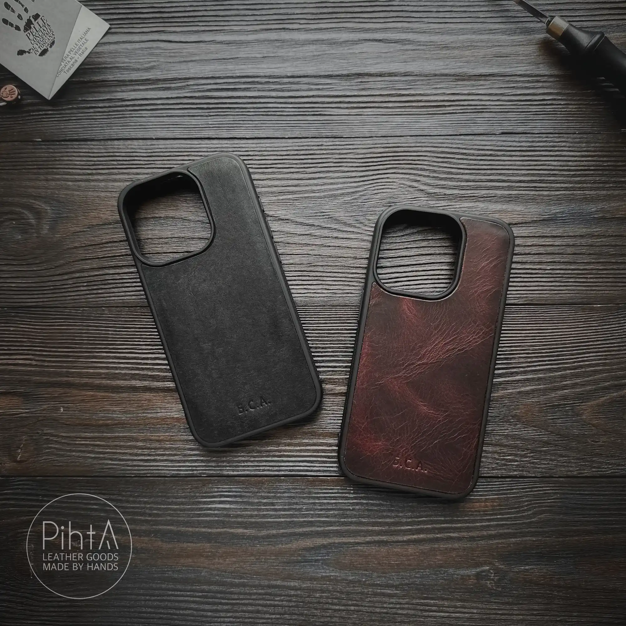 Кожаный чехол на iPhone