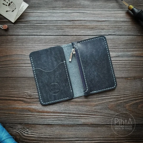 Мини кошелек из кожи Pihta Leather