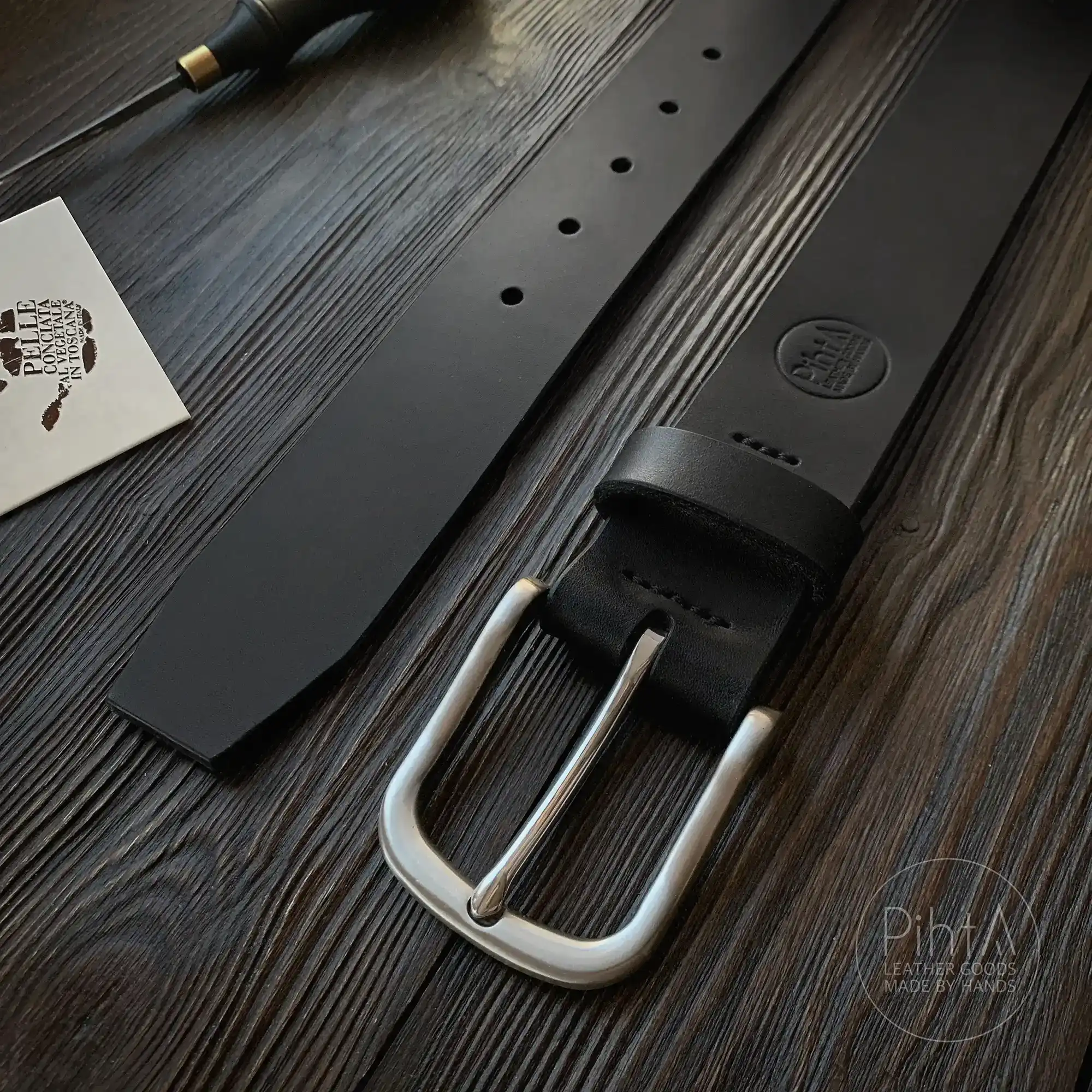 Ремень из натуральной кожи черный Pihta leather
